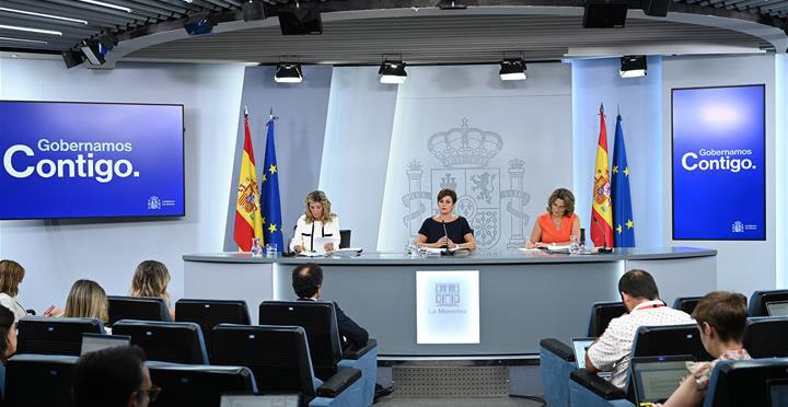 Gobierno estudia un acuerdo con distribución y consumidores para limitar el precio de alimentos￼