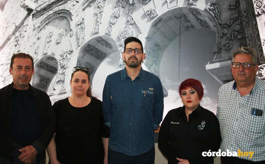 Hosteleros ven el cobro de los recipientes de un solo uso como «una moneda de dos caras»