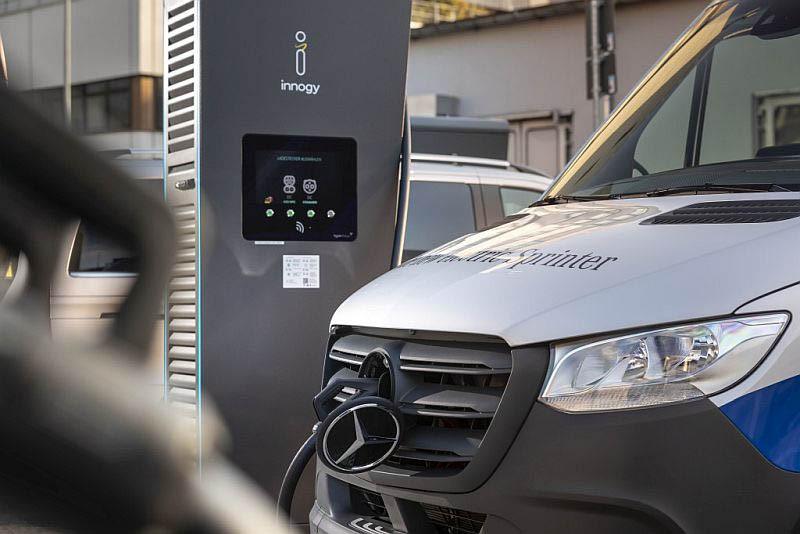 Las ayudas Moves Flotas del Gobierno dejan fuera a más del 99% de los transportistas ligeros españoles