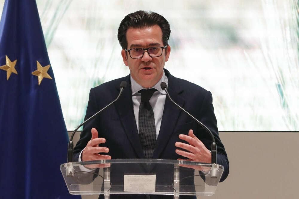 Los «supers» estallan contra el tope al precio de los alimentos que propone Díaz: «Es inaplicable»
