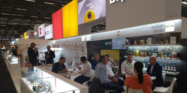 Dcoop aumenta sus exportaciones un 24,5% y supera por primera vez los 600 millones