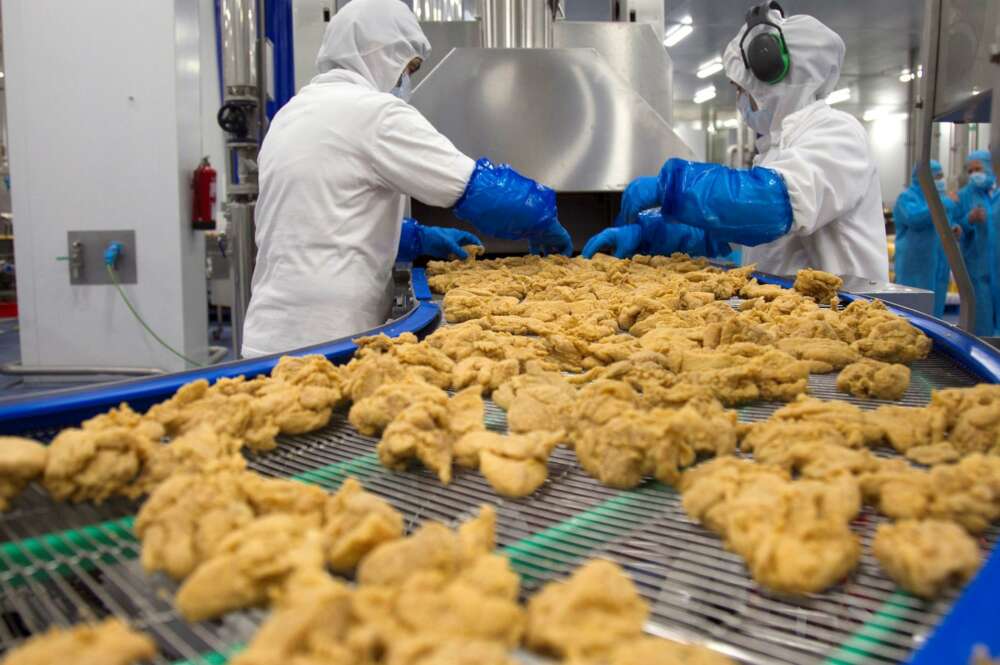Del charcutero de Mercadona a Nestlé: la inflación hunde los márgenes de la industria alimentaria
