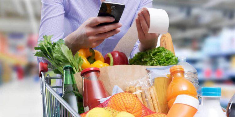 El 26% de los españoles está conteniendo el gasto en productos de gran consumo