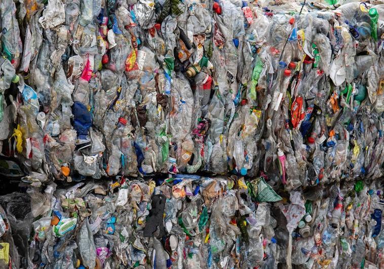 Investigan nuevos usos para residuos de la alimentación y plásticos
