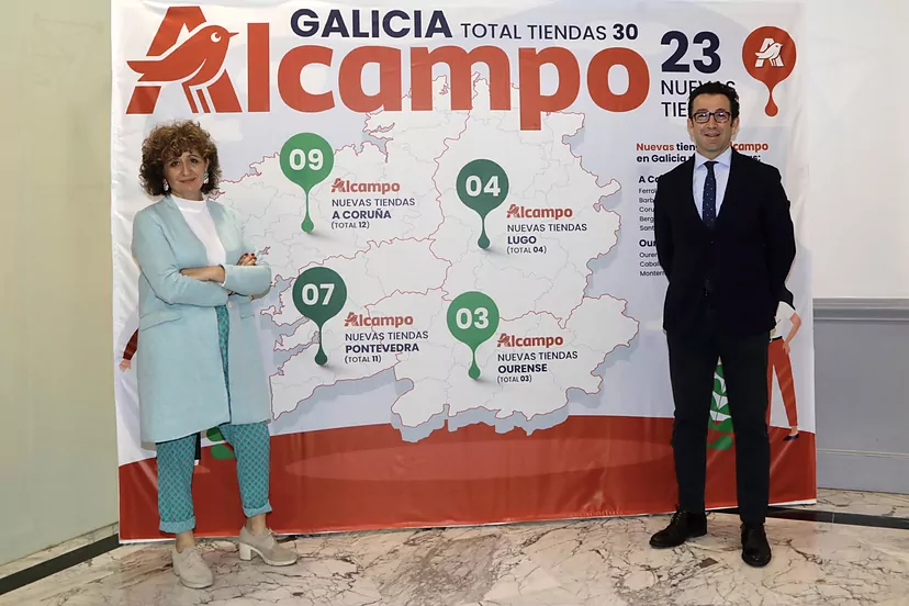 Ofensiva de Alcampo en Galicia: compra 23 tiendas Dia y triplica su presencia