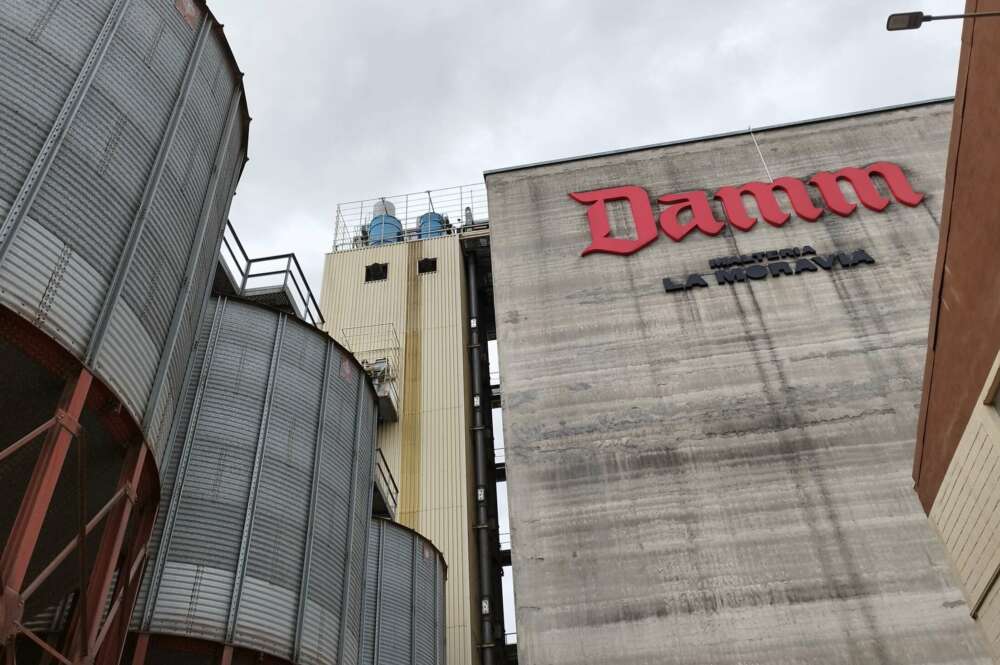 Damm invierte 3 millones de euros en tres años en su fábrica de Lleida