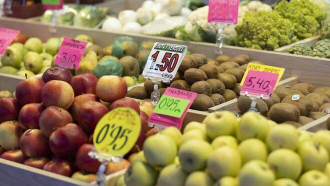 Facua denuncia ante el Defensor del Pueblo la inacción de la CNMC frente a los supermercados