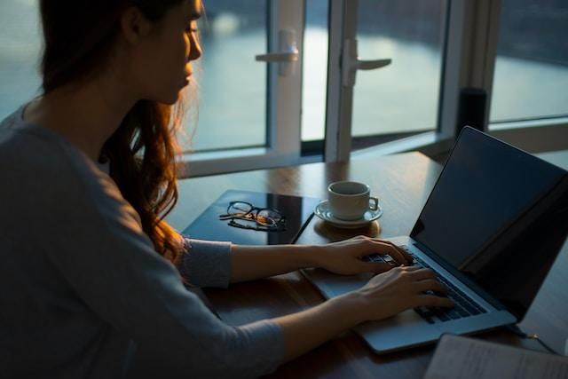 El papel crucial de la sostenibilidad en el uso del Internet