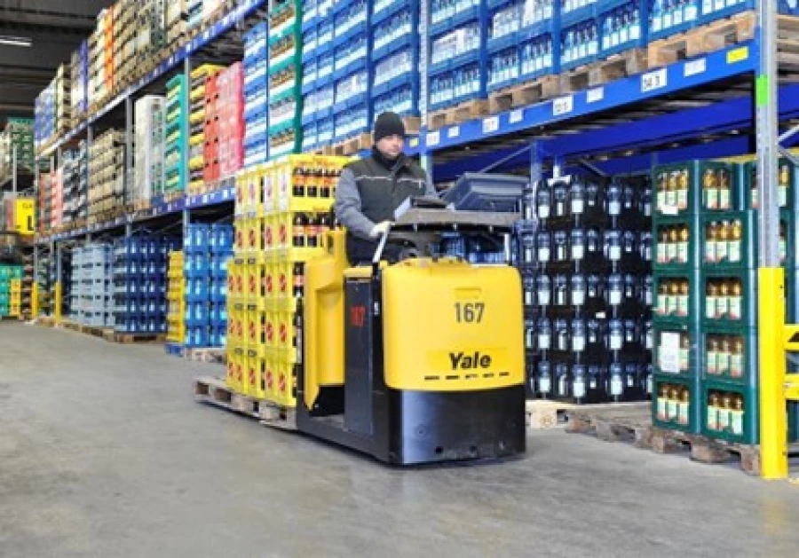 La industria de la distribución de alimentos es uno de los sectores más complejos y dinámicos para el almacenamiento y la intralogística