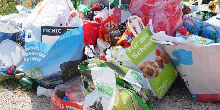 Reducir el desperdicio de alimentos podría ahorrar a los hogares de la UE hasta 720 euros de media al año