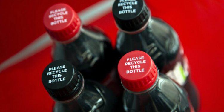 Coca-Cola y ocho de sus embotelladoras crean un fondo de capital riesgo centrado en inversiones sostenibles