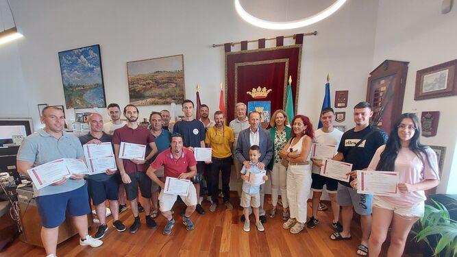 Los hosteleros lucirán un distintivo que demuestra su compromiso con el reciclaje de vidrio