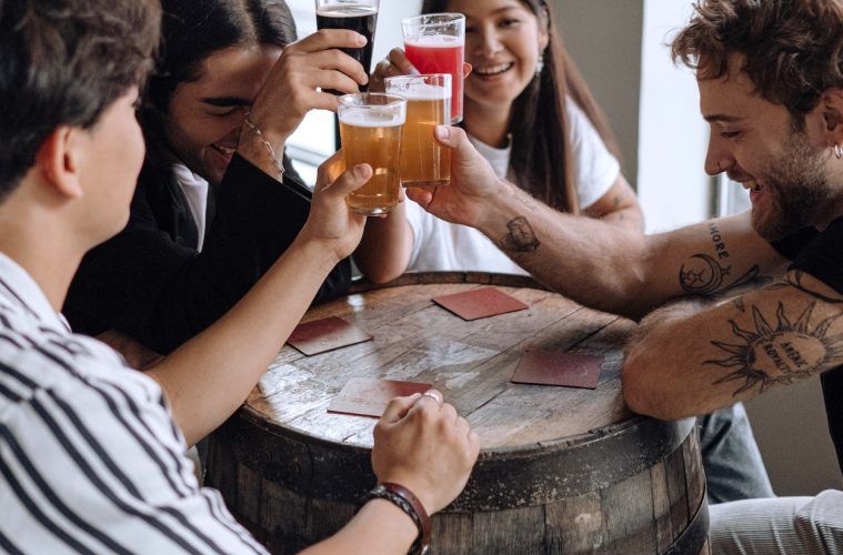 EL REPUNTE DEL TURISMO Y LA HOSTELERÍA, CLAVES PARA EL SECTOR CERVECERO ESTE VERANO
