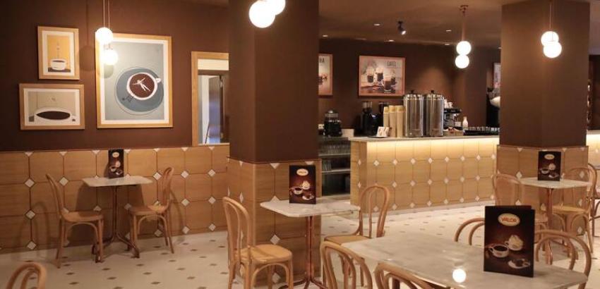 Chocolates Valor endulza Vitoria con la apertura de su primera chocolatería en País Vasco 