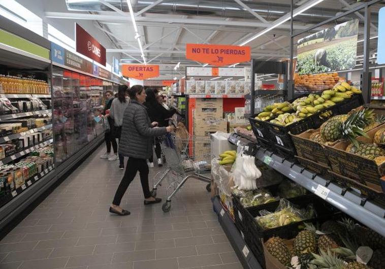 Operación despensa: así se preparan los supermercados ante el aumento de clientes
