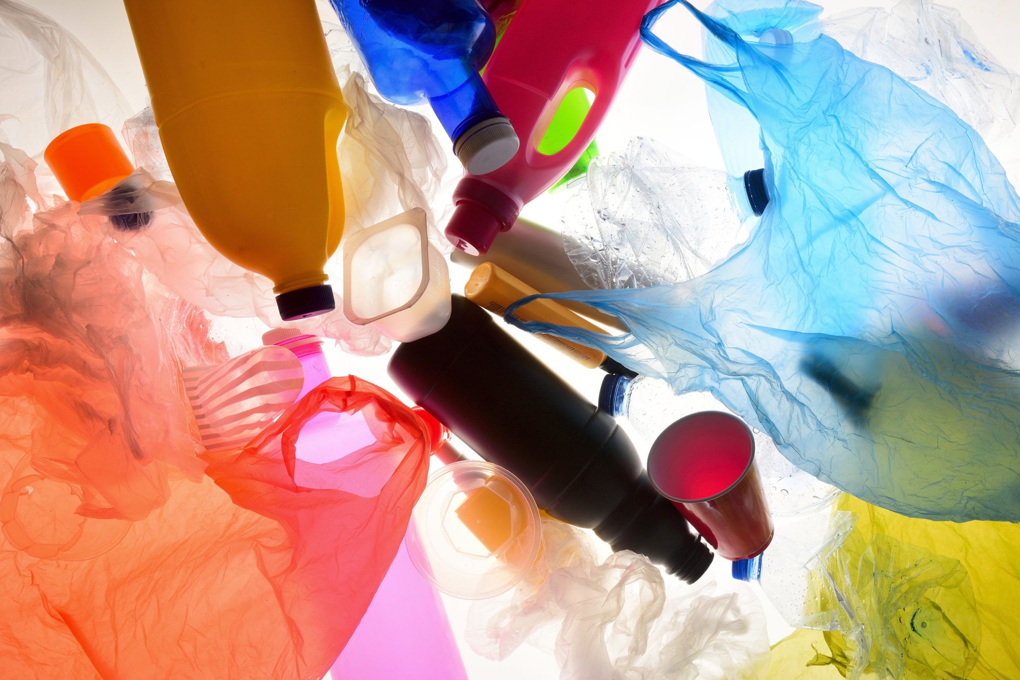 El Parlamento Europeo aprueba las nuevas normas para reducir, reutilizar y reciclar envases