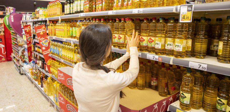 El precio del aceite de oliva no frena y vuelve a máximos históricos