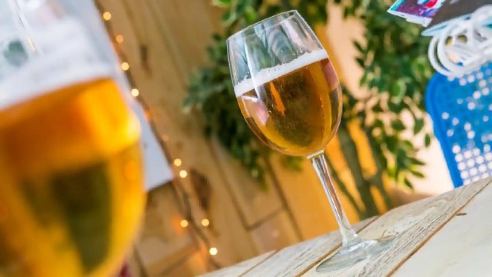 Consumir cerveza será un 9,73% más caro estas Navidades, tomar vino un 5,73% y beber licores un 7,3%