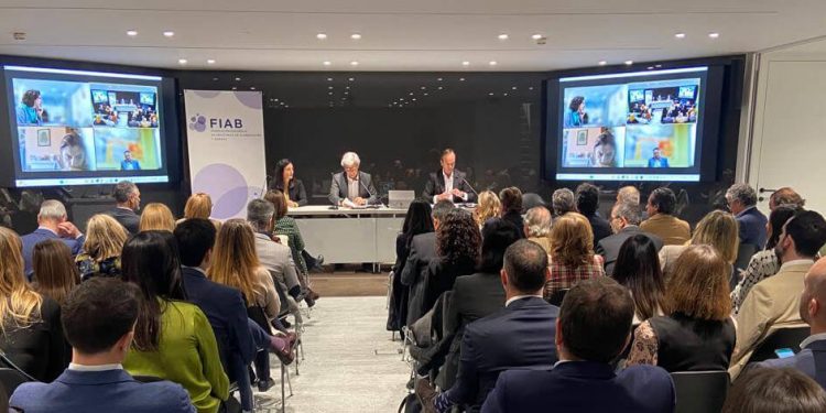 FIAB pide diálogo al Gobierno para impulsar la competitividad de las empresas