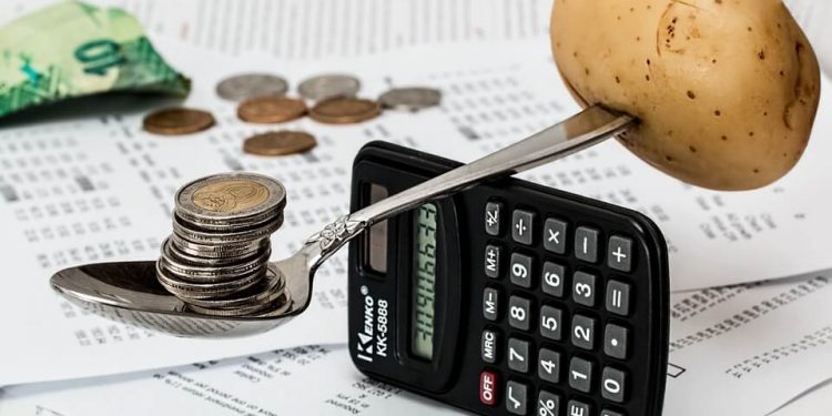 El IPC se recorta al 3,1% en diciembre y el precio de los alimentos modera su subida al 7,3%