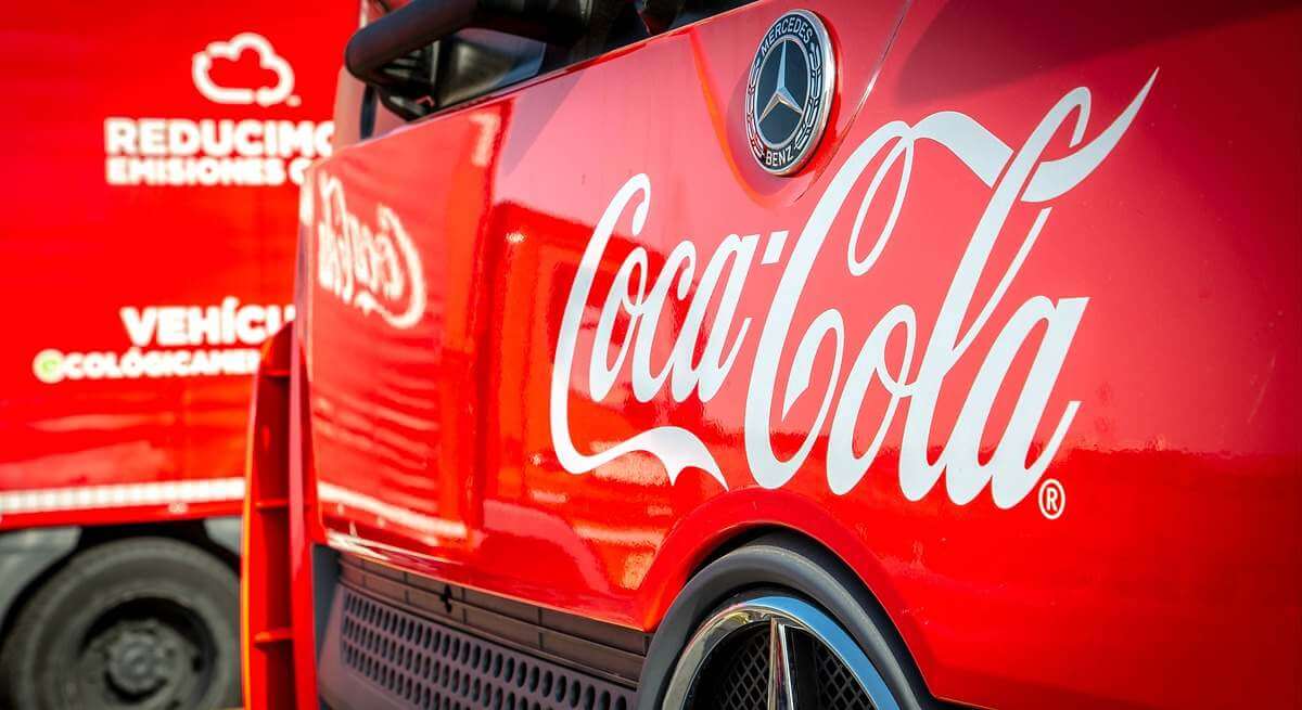 La embotelladora de Coca-Cola factura 3.325 millones en Iberia, un 9,5% más