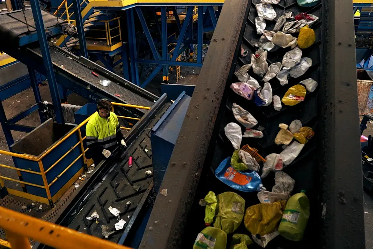 España suspende en reciclaje: solo cuatro de cada 10 residuos tienen una segunda vida