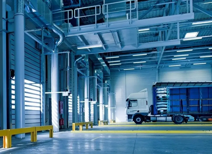 Los operadores de transporte preocupados por la desaceleración económica en España y su efecto en la demanda de servicios de transporte de mercancías en 2024