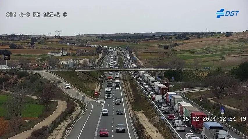 El transporte exige al Gobierno que desbloquee las carreteras