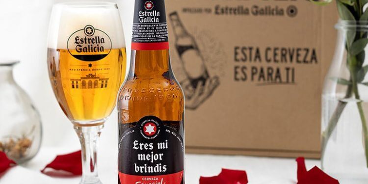 Estrella Galicia crea un pack exclusivo para regalar este San Valentín