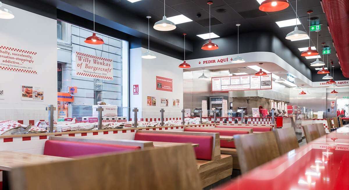 Five Guys alcanza las 30 hamburgueserías en España siete años después de su llegada