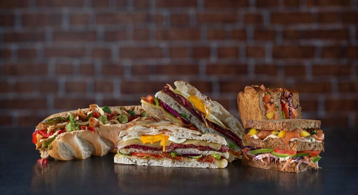 Medio siglo después, Foster’s Hollywood mantiene (y hace crecer) las opciones más allá de las burgers