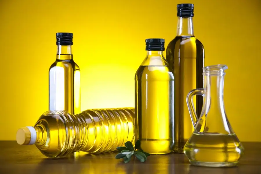 Se mantiene el “sorpaso” del aceite de girasol sobre el aceite de oliva durante el mes de febrero