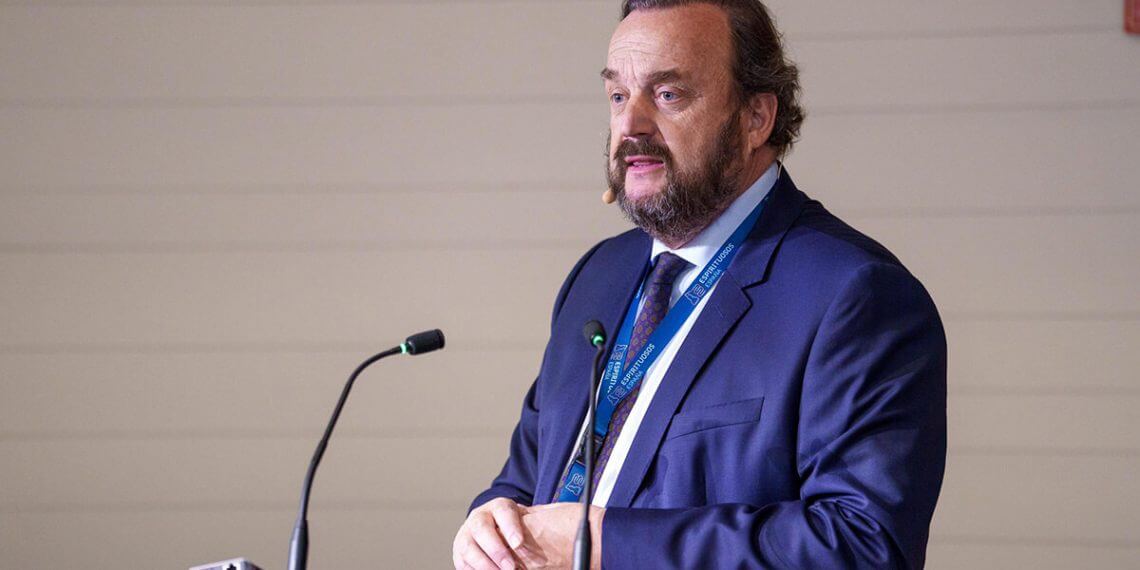 El sector de bebidas espirituosas ha cerrado 2023 con una caída del 5,9% 
