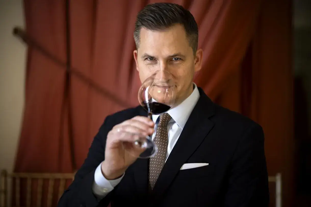 Raimonds Tomsons, el mejor sumiller del mundo: «El vino español está subestimado»