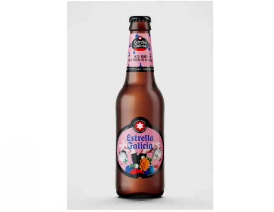 Estrella Galicia homenajea a Andalucía con una nueva edición especial diseñada por Juana Martín