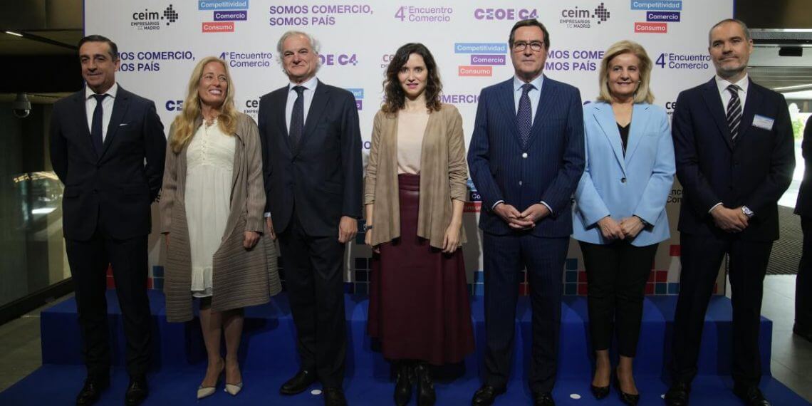 El sector del comercio reivindica su papel estratégico en la economía española