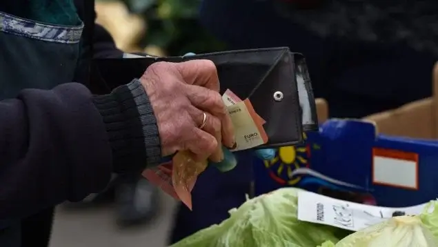 El chocolate y el aceite de oliva encarecen un 5% la cesta de la compra de los españoles en marzo
