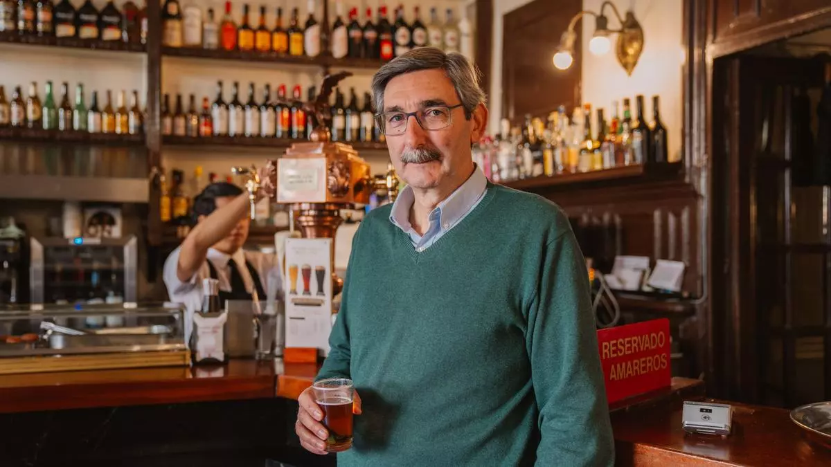 Carlos Ramón González Pisón: «La caña entra bien sola; para una cerveza más dura, mejor con tapa»