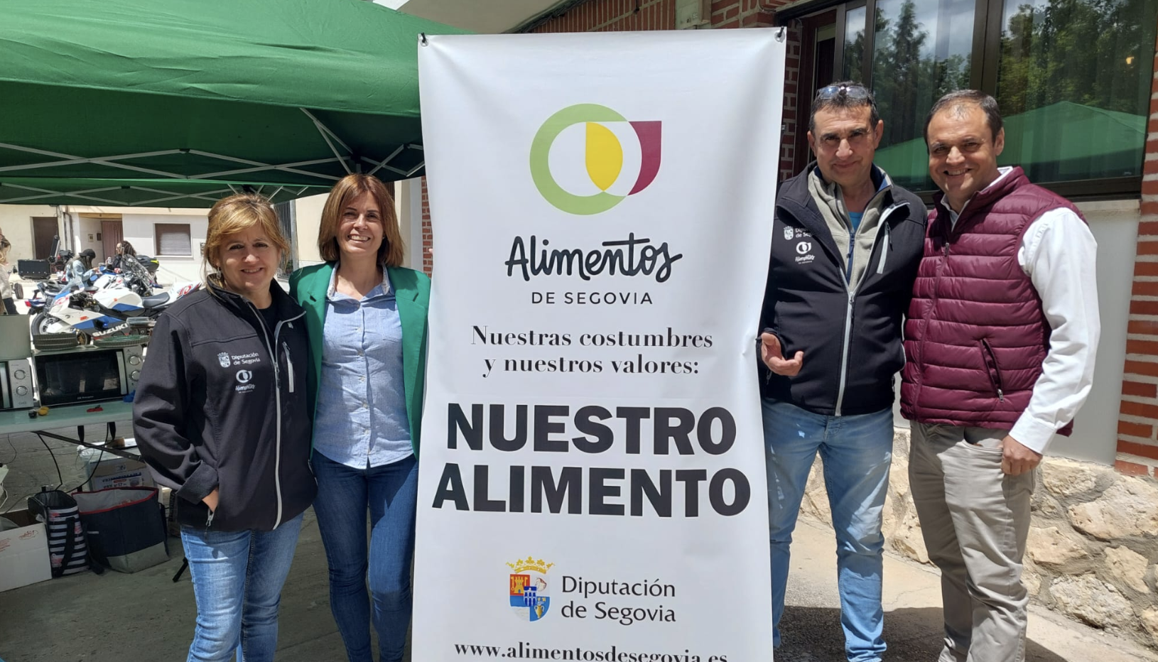 ‘Amor a primera birra’ da comienzo en la Feria de la Cerveza Artesana de Torregutiérrez