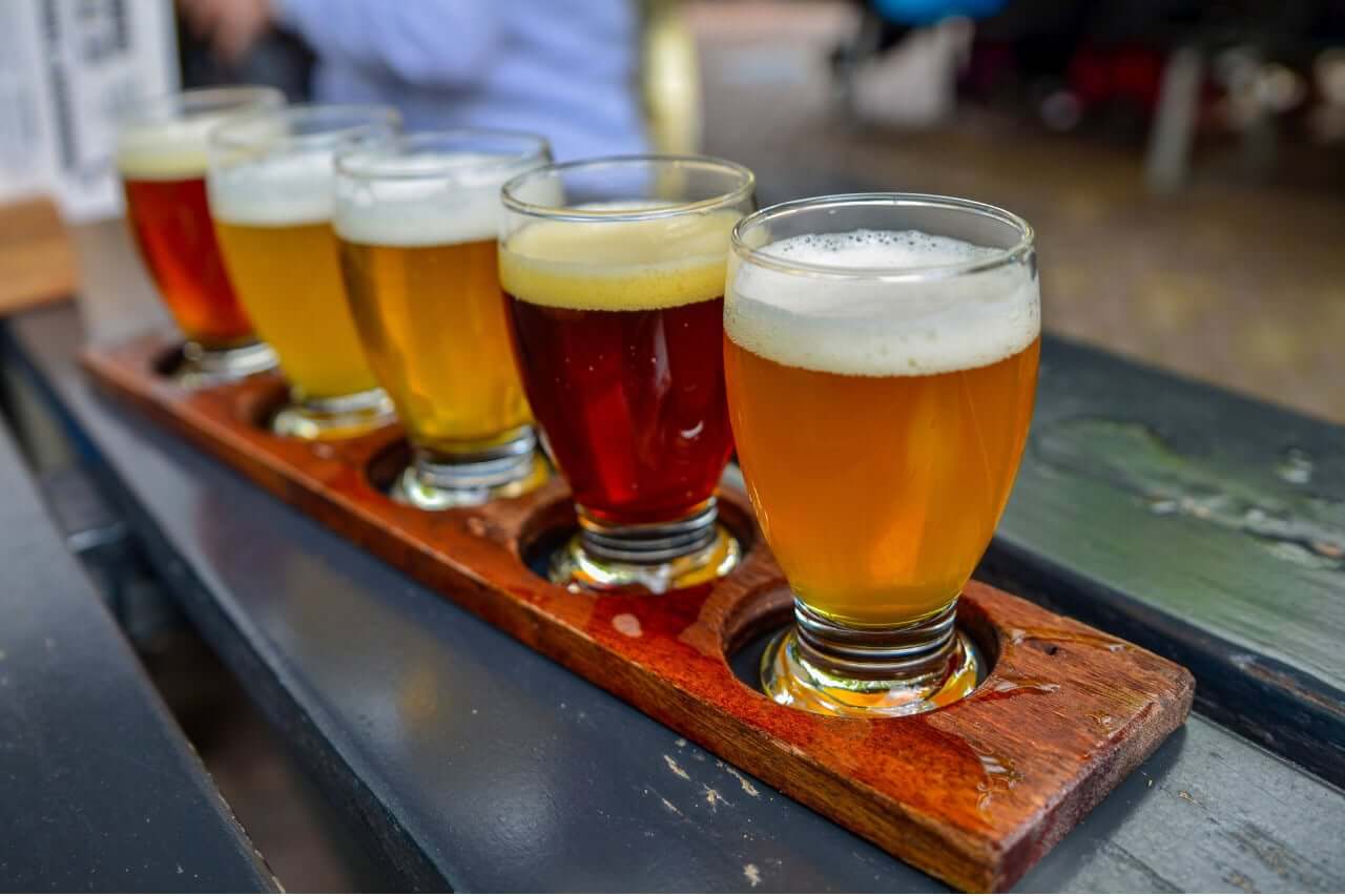 El arte de la cerveza artesanal en cada sorbo