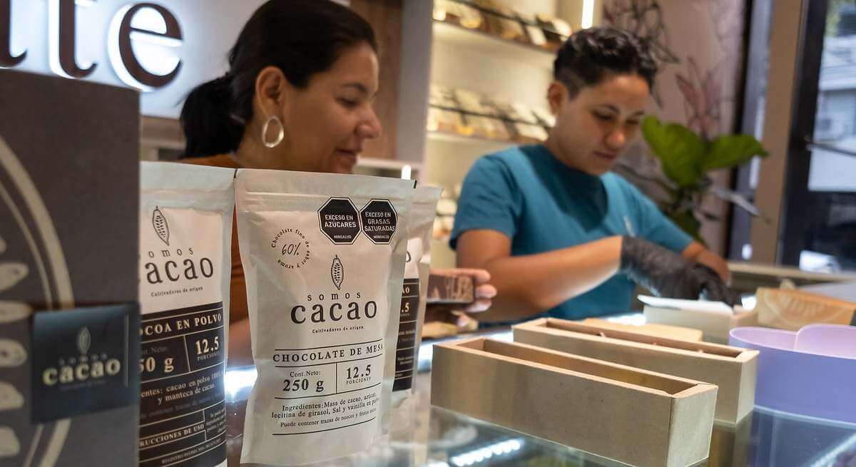 La crisis del cacao llegará al súper después del verano con una subida de precio del chocolate y durará varios años más