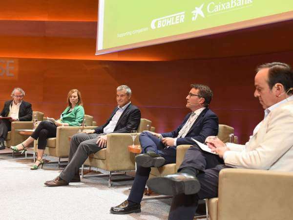 La industria de la alimentación, contra las cuerdas, por el proteccionismo y la regulación