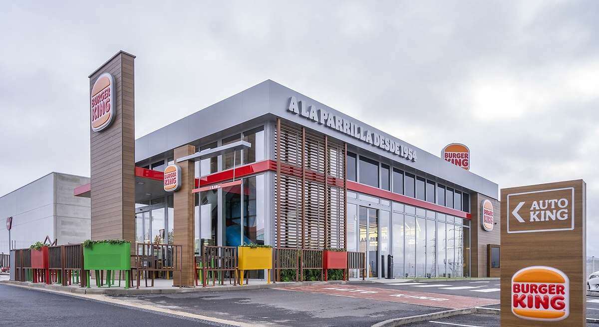 Restaurant Brands negocia la compra de los Burger King de Alsea en España