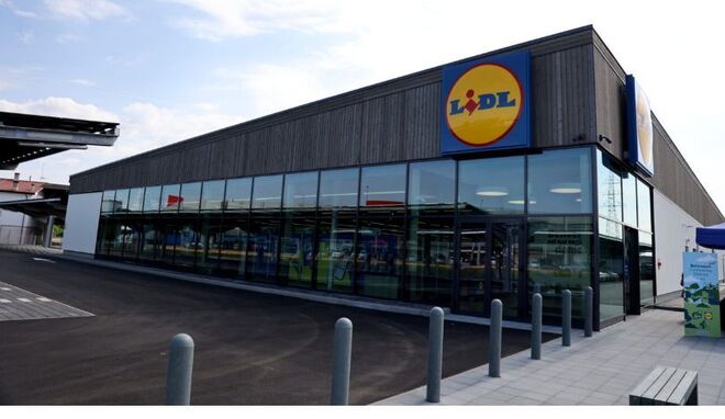 Lidl inaugura su punta de lanza en sostenibilidad: una tienda autosuficiente y construida con materiales reutilizables