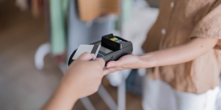 Aumenta el uso del pago aplazado en las compras realizadas en el comercio minorista