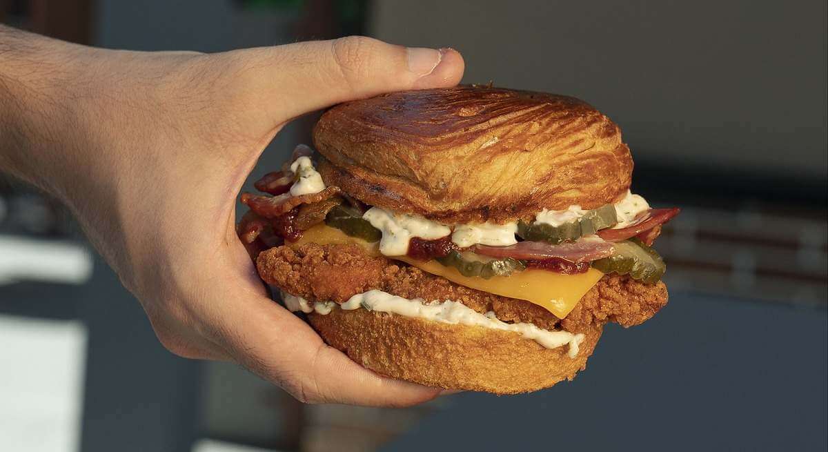Dabiz Muñoz cocina la nueva línea de hamburguesas premium de Burger King