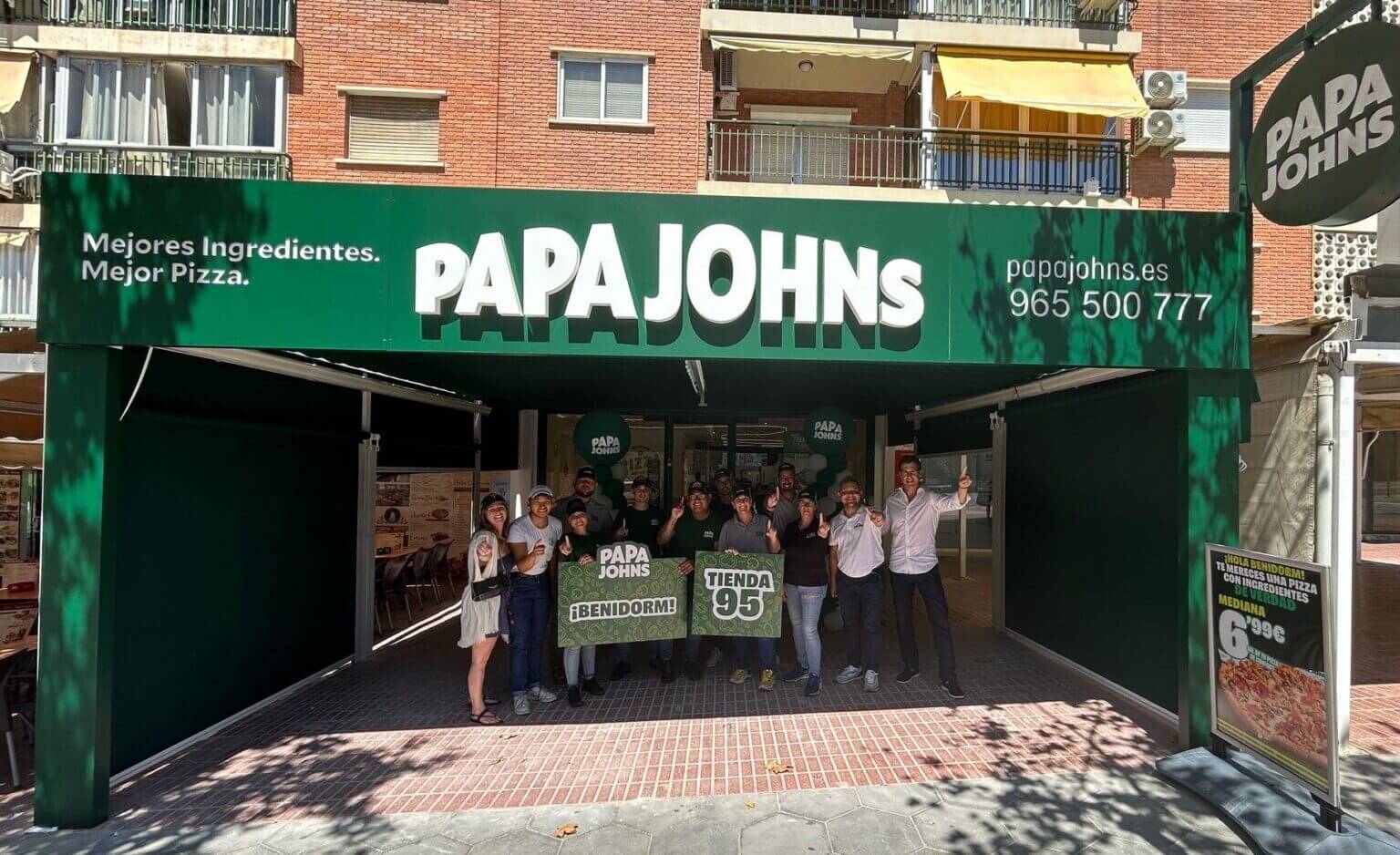 Papa John’s continúa creciendo por España y abre su primer local en Benidorm