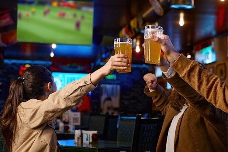 LA EUROCOPA HA DEJADO CASI 50 MILLONES DE EUROS EN LOS BARES DE MADRID