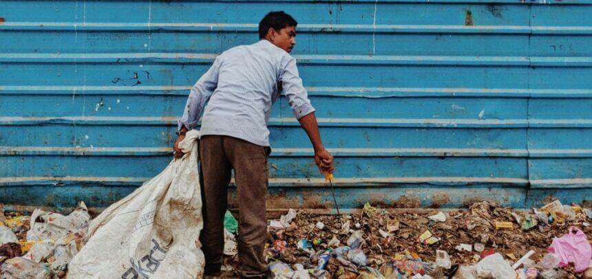 Ecoembes lleva la economía circular a más de 1.800 centros de mayores
