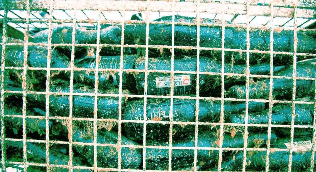Así es Undersea, la impresionante bodega murciana de vino submarino: el tesoro enológico más grande de Europa bajo el mar